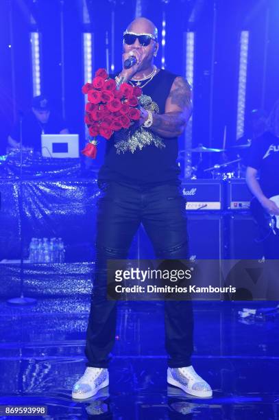 Flo Rida performs onstage at the Samsung annual charity gala 2017 at Skylight Clarkson Sq on November 2, 2017 in New York City.