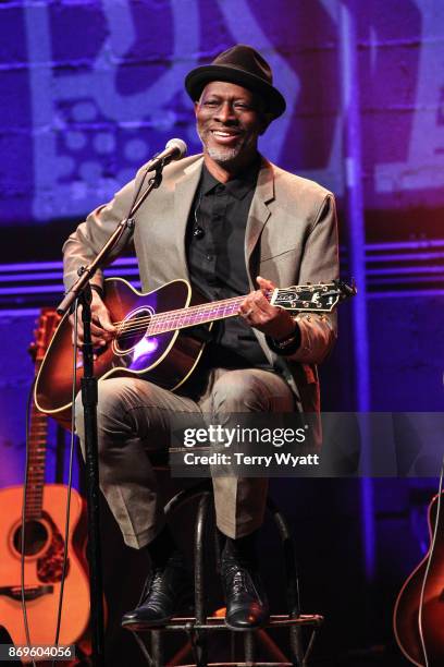 Blues artist Keb' Mo' performs during 'Best Buddies Unplugged' at Franklin Theatre on November 2, 2017 in Franklin, Tennessee.