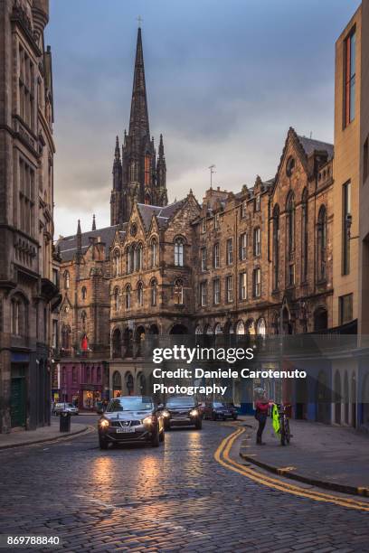 victoria street - grassmarket stock pictures, royalty-free photos & images