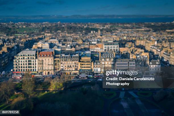 princes street from above - daniele carotenuto 個照片及圖片檔