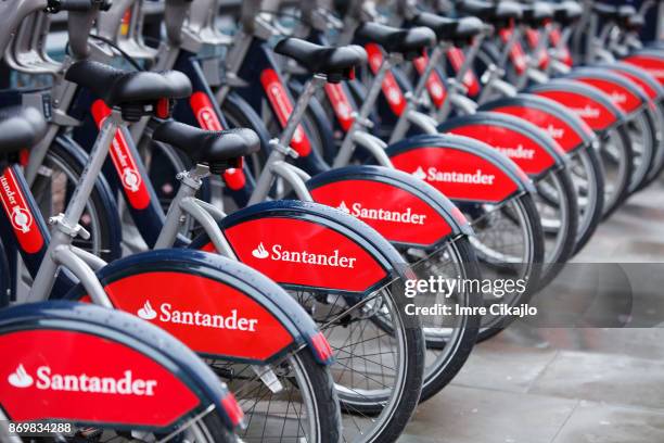 santander cycles - boris bike stock pictures, royalty-free photos & images