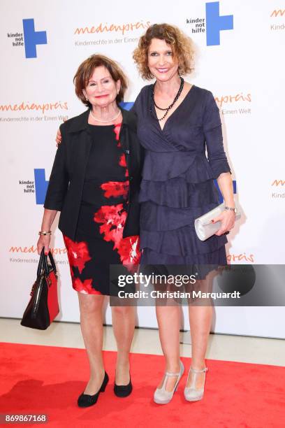 Heike Kloss and her mother Waltraut attend the 19th Media Award by Kindernothilfe on November 3, 2017 in Berlin, Germany.