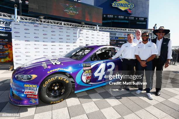 Executive Vice President and Chief Global Sales and Marketing Officer Steve Phelps, NASCAR driver Darrell Wallace Jr., team owner Richard Petty, and...