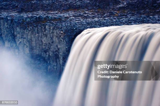 dettifoss stream - daniele carotenuto stock pictures, royalty-free photos & images