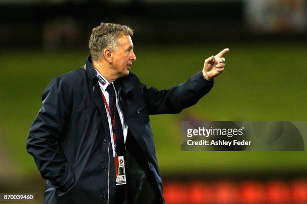 Ernie Merrick coach of the Jets points during the round five A-League match between the Newcastle Jets and the Wellington Phoenix at McDonald Jones...