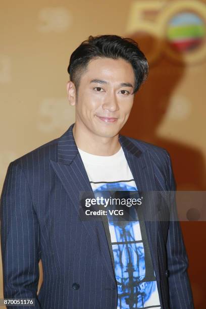Ron N Ron Ng Photos and Premium High Res Pictures - Getty Images
