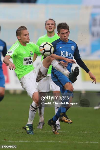 Thorben Deters of Meppen challenges Dennis Grote of Chemnitz during the 3. Liga match between SV Meppen and Chemnitzer FC at Haensch Arena on...