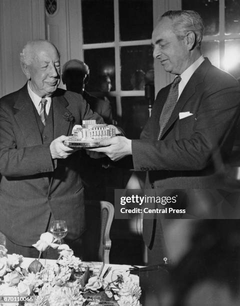 Edward Iliffe 1st Baron Iliffe Photos and Premium High Res Pictures