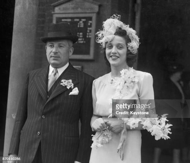 British financier Charles Clore marries Francine Halphen at St John's Wood Synagogue, London, 7th June 1943. Halphen had received the Croix de Guerre...