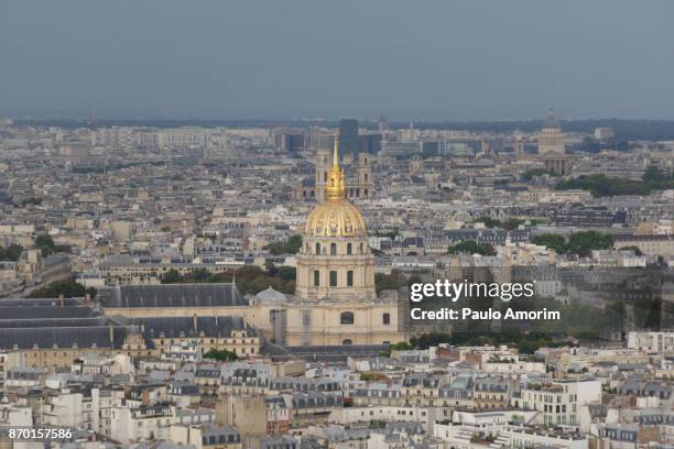 st-louis-des-invalides church in paris - dome stock photos et images de collection