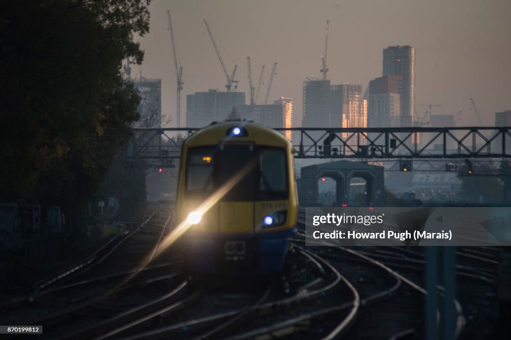 Dawn At The Junction: Views from Britain's Busiest Railroad Station