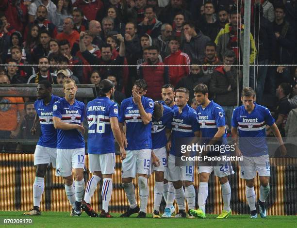 Gaston Ramirez of Sampdoria celebrates with team mates after scoring the goal 0-1 during the Serie A match between Genoa CFC and UC Sampdoria at...