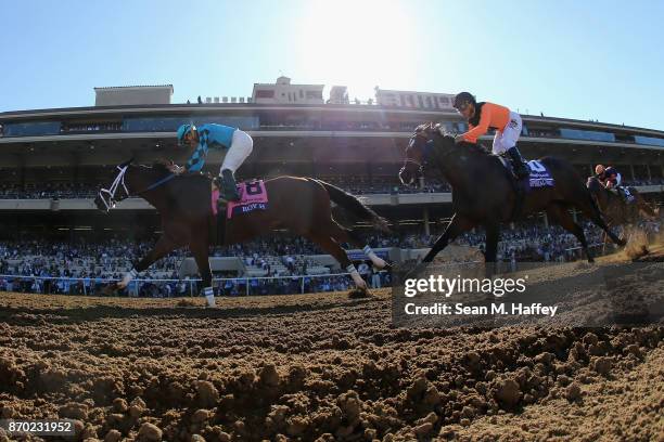 Roy H ridden by Kent Desormeaux wins the Twinspires Breeders' Cup Sprint on day two of the 2017 Breeders' Cup World Championship at Del Mar Race...