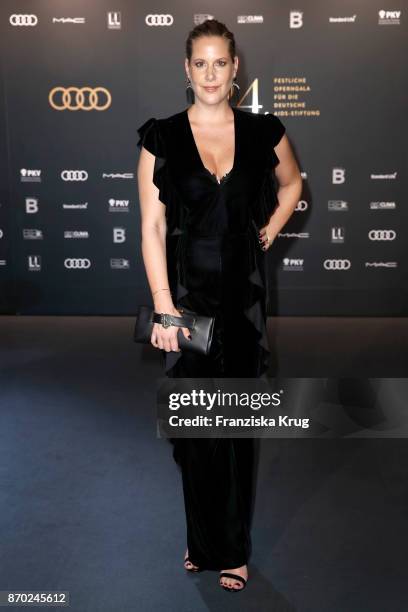 Anika Decker attends the 24th Opera Gala at Deutsche Oper Berlin on November 4, 2017 in Berlin, Germany.