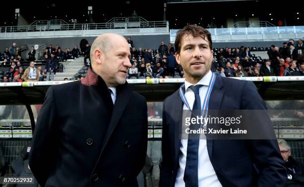 Antero Henrique and Maxwell of Paris Saint-Germain before the Ligue 1 match between Angers SCO and Paris Saint Germain at Stade Raymond Kopa on...