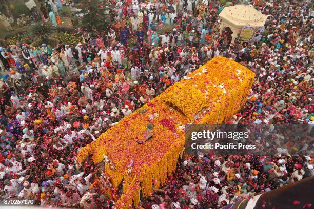 138 Gurdwara Nankana Sahib Photos and Premium High Res Pictures - Getty Images 138 Gurdwara Nankana Sahib Photos and Premium High Res Pictures - Getty Images