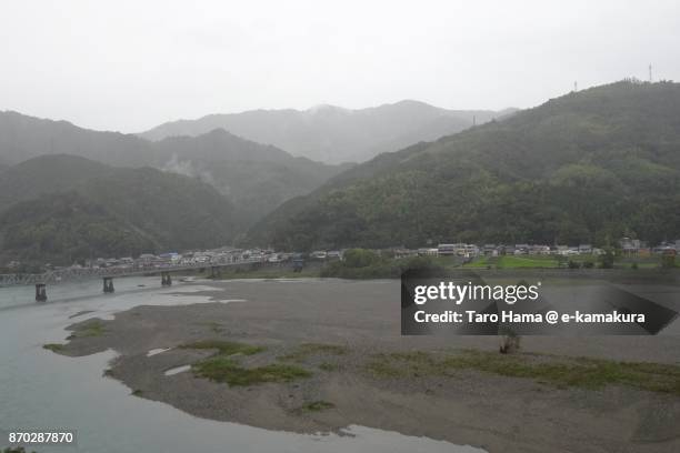 niyodo river in ino town in kochi prefecture in japan - präfektur kochi stock-fotos und bilder