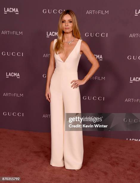 Actor Annabelle Wallis attends the 2017 LACMA Art + Film Gala Honoring Mark Bradford And George Lucas at LACMA on November 4, 2017 in Los Angeles,...