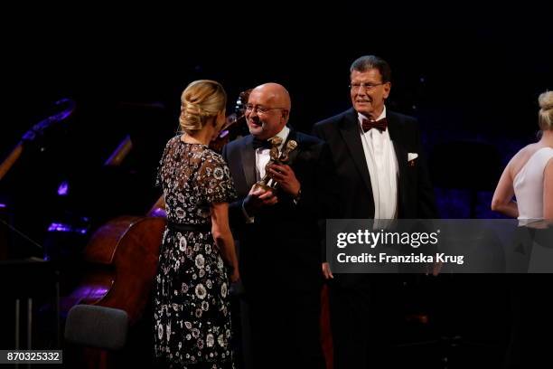 Princess Mabel von Oranien-Nassau, Alfred Weiss and Alard von Rohr during the 24th Opera Gala at Deutsche Oper Berlin on November 4, 2017 in Berlin,...