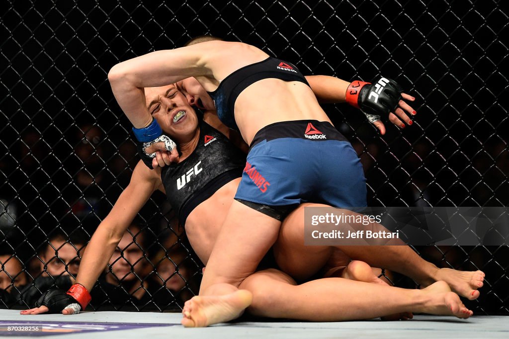 UFC 217: Jedrzejczyk v Namajunas