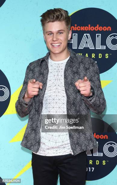 Actor Owen Joyner attends the Nickelodeon Halo Awards 2017 at Pier 36 on November 4, 2017 in New York City.