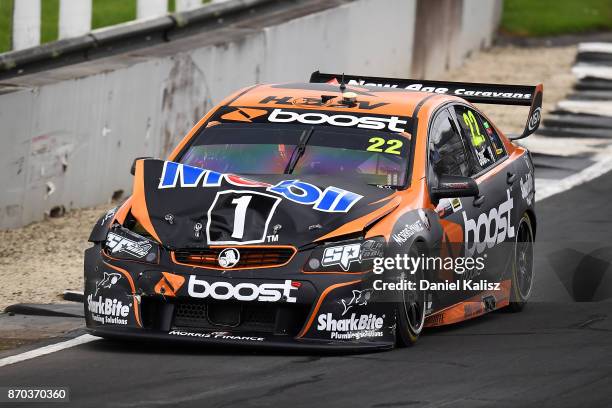 James Courtney drives the Mobil 1 HSV Racing Holden Commodore VF during race 24 for the Auckland SuperSprint, which is part of the Supercars...