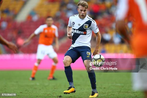 Andrew Hoole of the Mariners controls the ball during the round five A-League match between the Brisbane Roar and the Central Coast Mariners at...