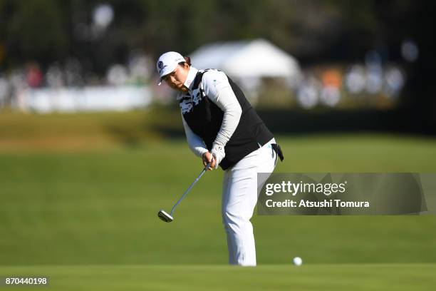 Shanshan Feng of China putts on the 1st hole during the final round of the TOTO Japan Classics 2017 at the Taiheiyo Club Minori Course on November 5,...