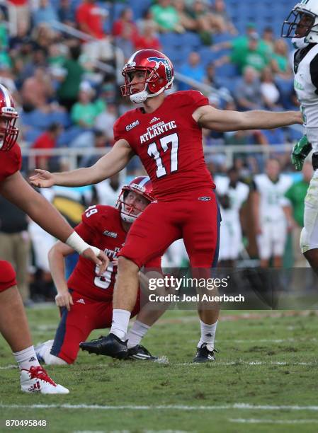 Greg Rickel 289 Marshall V Florida Atlantic Stock Photos, High-Res Pictures, and ...
