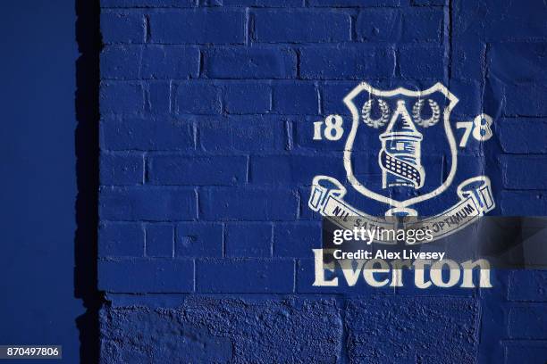 The Everton logo is seen outside the stadium prior to the Premier League match between Everton and Watford at Goodison Park on November 5, 2017 in...