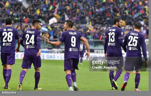 Giovanni Simeone of ACF Fiorentina celebrates his goal during Italian Serie A match between ACF Fiorentina and AS Roma at Stadio Artemio Franchi in...