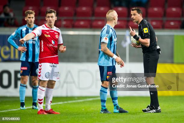 Magnus Eriksson of Djurgardens IF react during the allsvenskan match between Kalmar FF and Djurgarden IF at Guldfageln Arena on November 5, 2017 in...