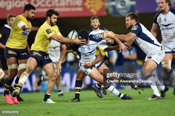 Patricio Fernandez of Clermont and Alexandre Dumoulin of Montpellier during the French Top 14 match between Montpellier and Clermont at Altrad...