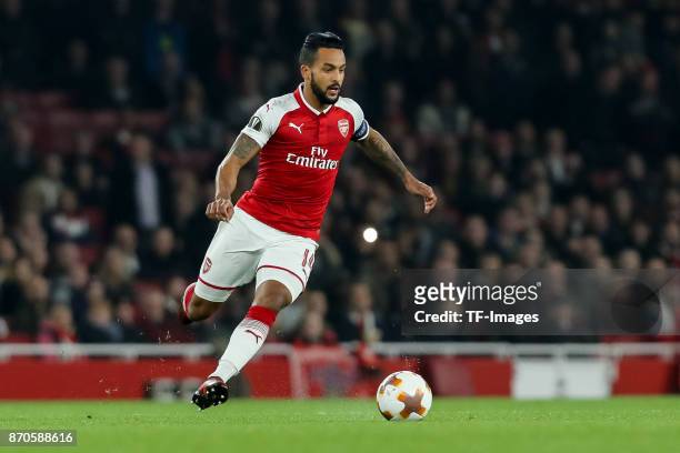 Theo Walcott of Arsenal controls the ball during UEFA Europa League Group H match between Arsenal and Red Star Belgrade at The Emirates , London 2...