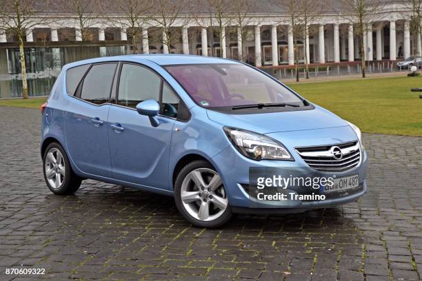 opel meriva on the street - opel stock pictures, royalty-free photos & images