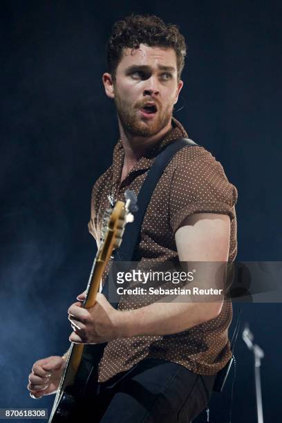 Mike Kerr of Royal Blood performs at Columbiahalle on November 5, 2017 in Berlin, Germany.