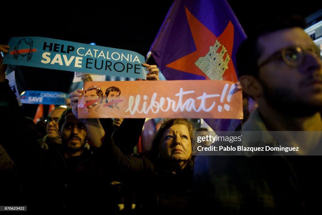 Hundreds Protest Against The Imprisonment Of Catalan Separatist Politicians And Leaders