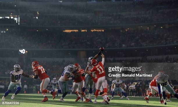 Alex Smith of the Kansas City Chiefs throws against the Dallas Cowboys in the second quarter at AT&T Stadium on November 5, 2017 in Arlington, Texas.