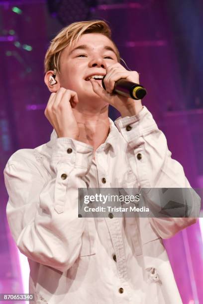 Singer Marcus Gunnarsen performs during the GLOW - The Beauty Convention at Station on November 4, 2017 in Berlin, Germany.