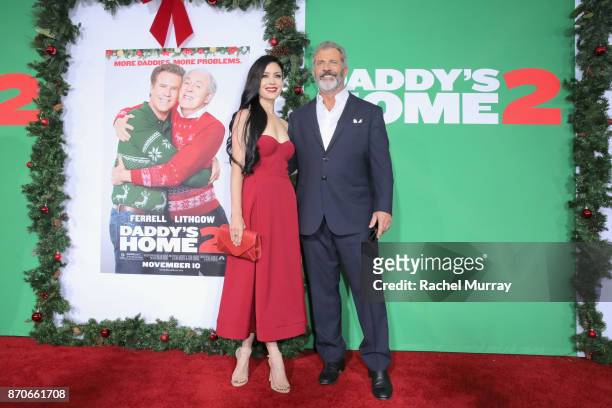 Rosalind Ross and Mel Gibson attend the Los Angeles Premiere of 'Daddy's Home 2' at Regency Village Theatre on November 5, 2017 in Westwood,...