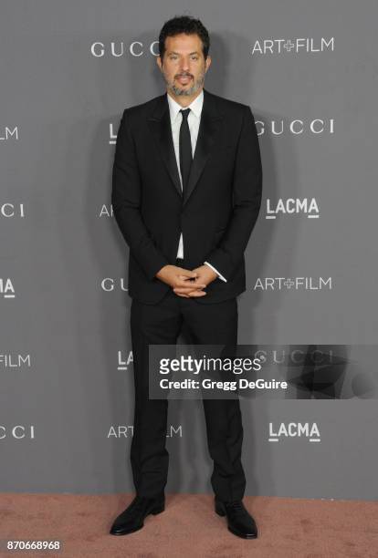Guy Oseary arrives at the 2017 LACMA Art + Film Gala honoring Mark Bradford and George Lucas at LACMA on November 4, 2017 in Los Angeles, California.