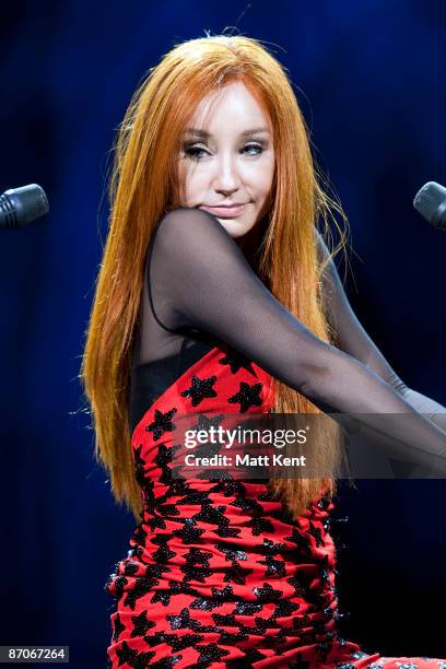 Tori Amos performs on stage at The Savoy Theatre on May 11, 2009 in London, England.