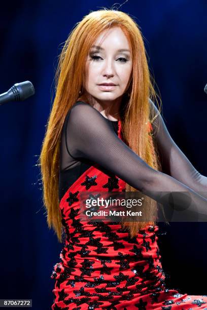Tori Amos performs on stage at The Savoy Theatre on May 11, 2009 in London, England.