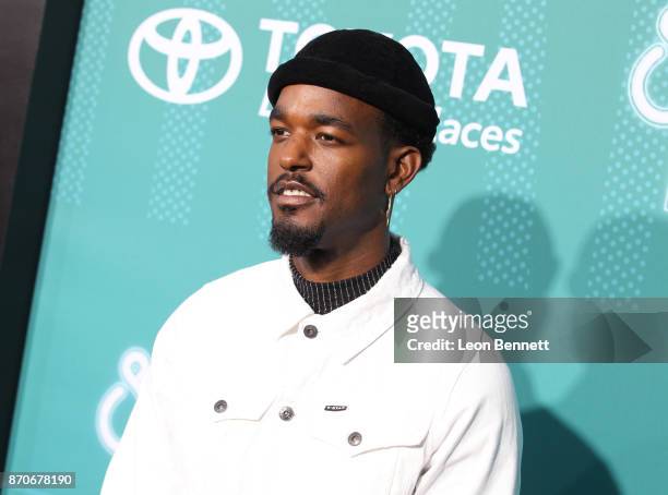 Luke James attends the 2017 Soul Train Awards, presented by BET, at the Orleans Arena on November 5, 2017 in Las Vegas, Nevada.