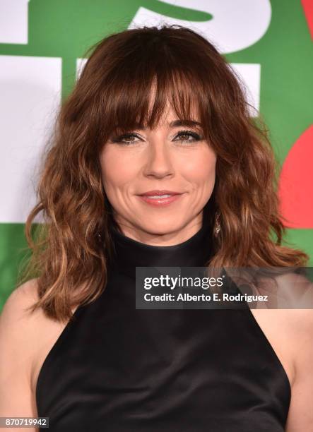 Actress Linda Cardellini attends the premiere of Paramount Pictures' "Daddy's Home 2" at The Regency Village Theatre on November 5, 2017 in Westwood,...