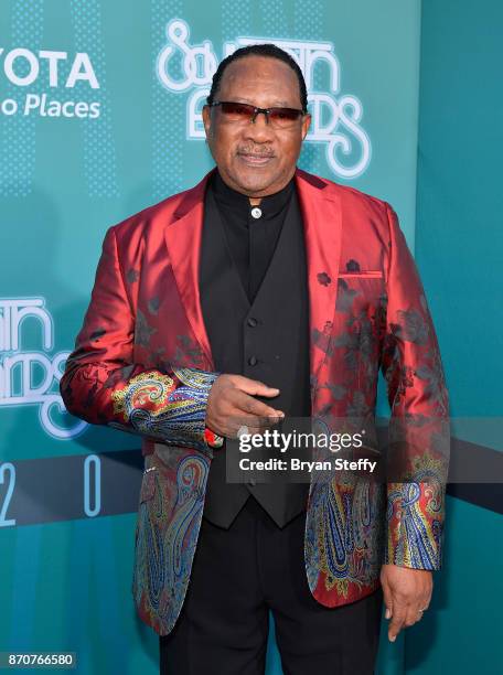 Dr. Bobby Jones attends the 2017 Soul Train Music Awards at the Orleans Arena on November 5, 2017 in Las Vegas, Nevada.