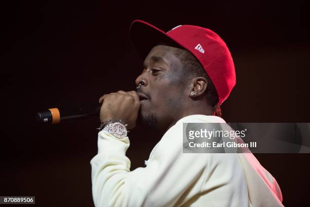 Rapper Lil Uzi Vert performs at ComplexCon 2017 on November 5, 2017 in Long Beach, California.