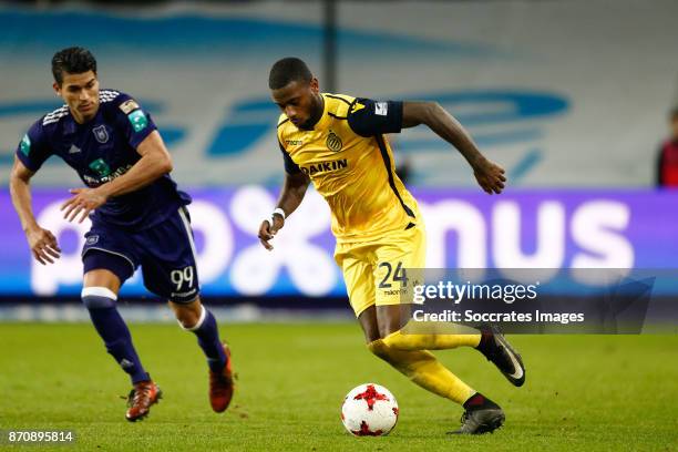 Hamdi Harbaoui of RSC Anderlecht, Stefano Denswil of Club Brugge during the Belgium Pro League match between Anderlecht v Club Brugge at the Constant...