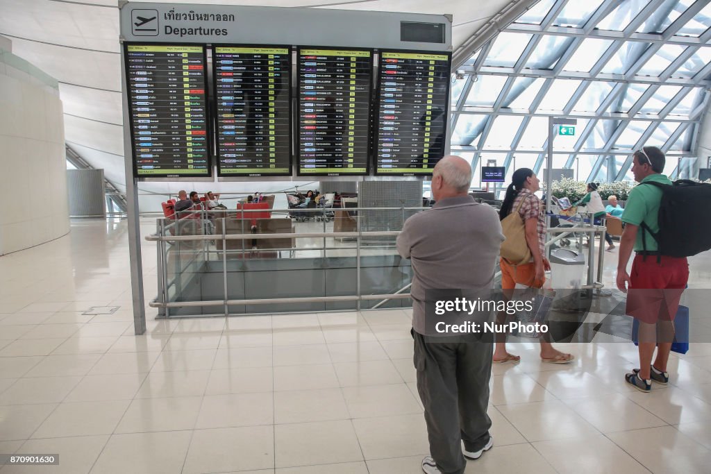 Departure area and gates of Bangkok Suvarnabhumi Airport