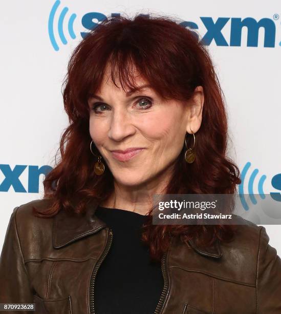 Actress Marilu Henner visits the SiriusXM Studios on November 6, 2017 in New York City.